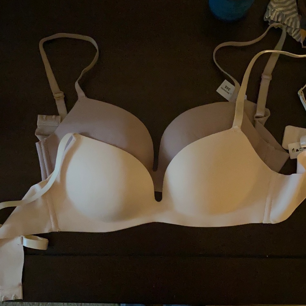 2 Wireless Push Up Bras 34A
